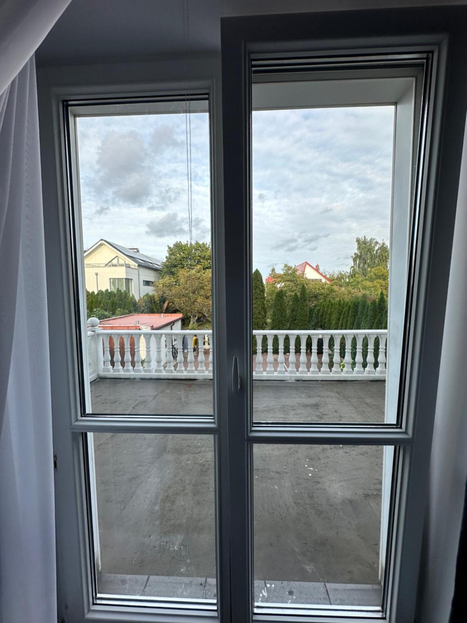 Lezzet B&B Pokoj Goscinny & Turkishrestaurant Warsaw Exterior photo